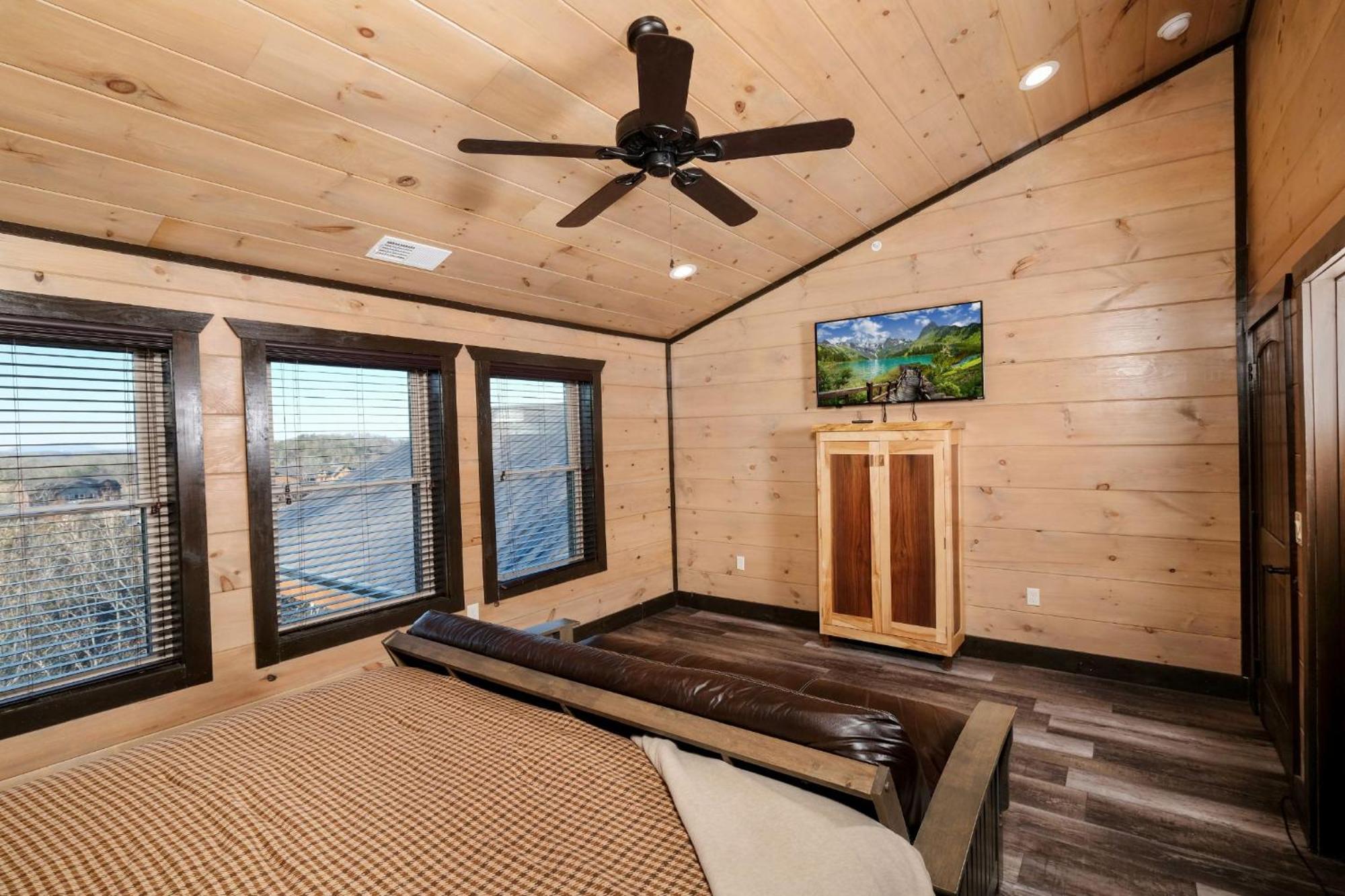 Swim And Gym Mansion Villa Пиджен Фордж Екстериор снимка